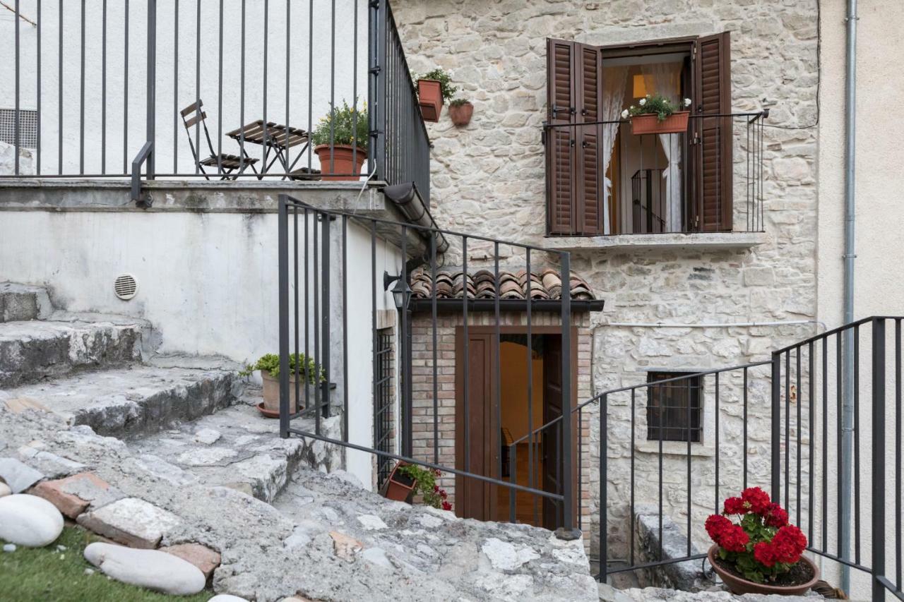 Villa Santa Maria  La Casa In Pietra 아파트 외부 사진