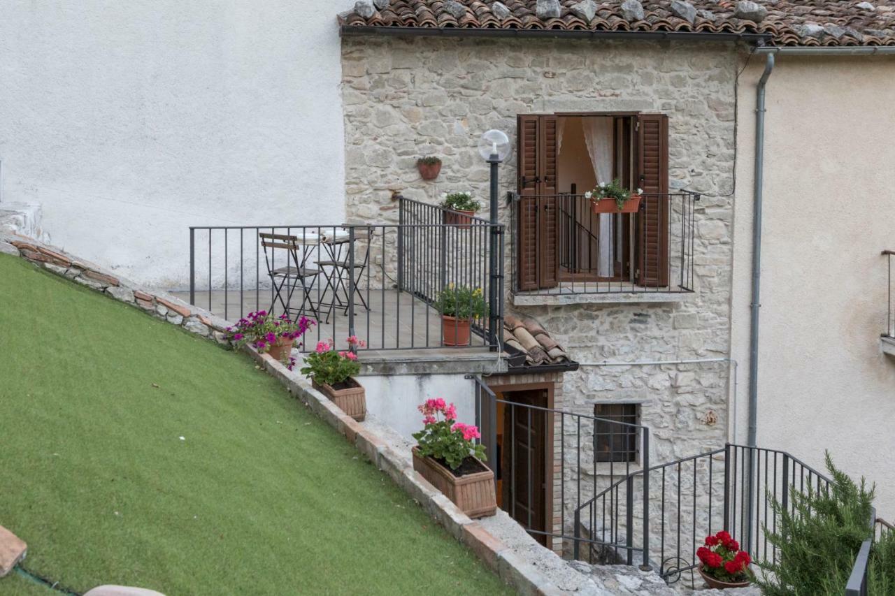 Villa Santa Maria  La Casa In Pietra 아파트 외부 사진